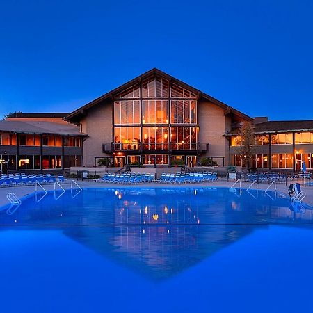 Salt Fork State Park Lodge And Conference Center Cambridge Bagian luar foto