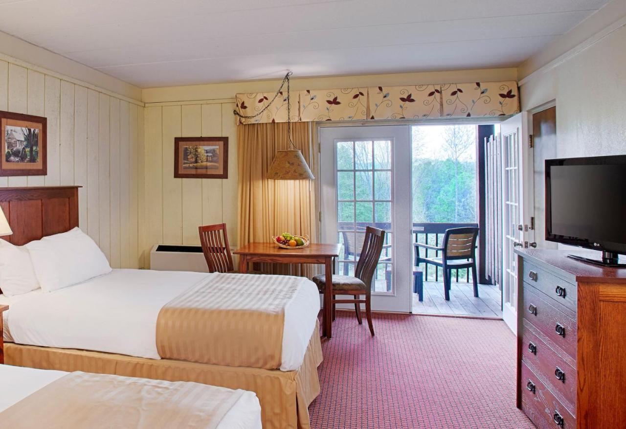 Salt Fork State Park Lodge And Conference Center Cambridge Bagian luar foto