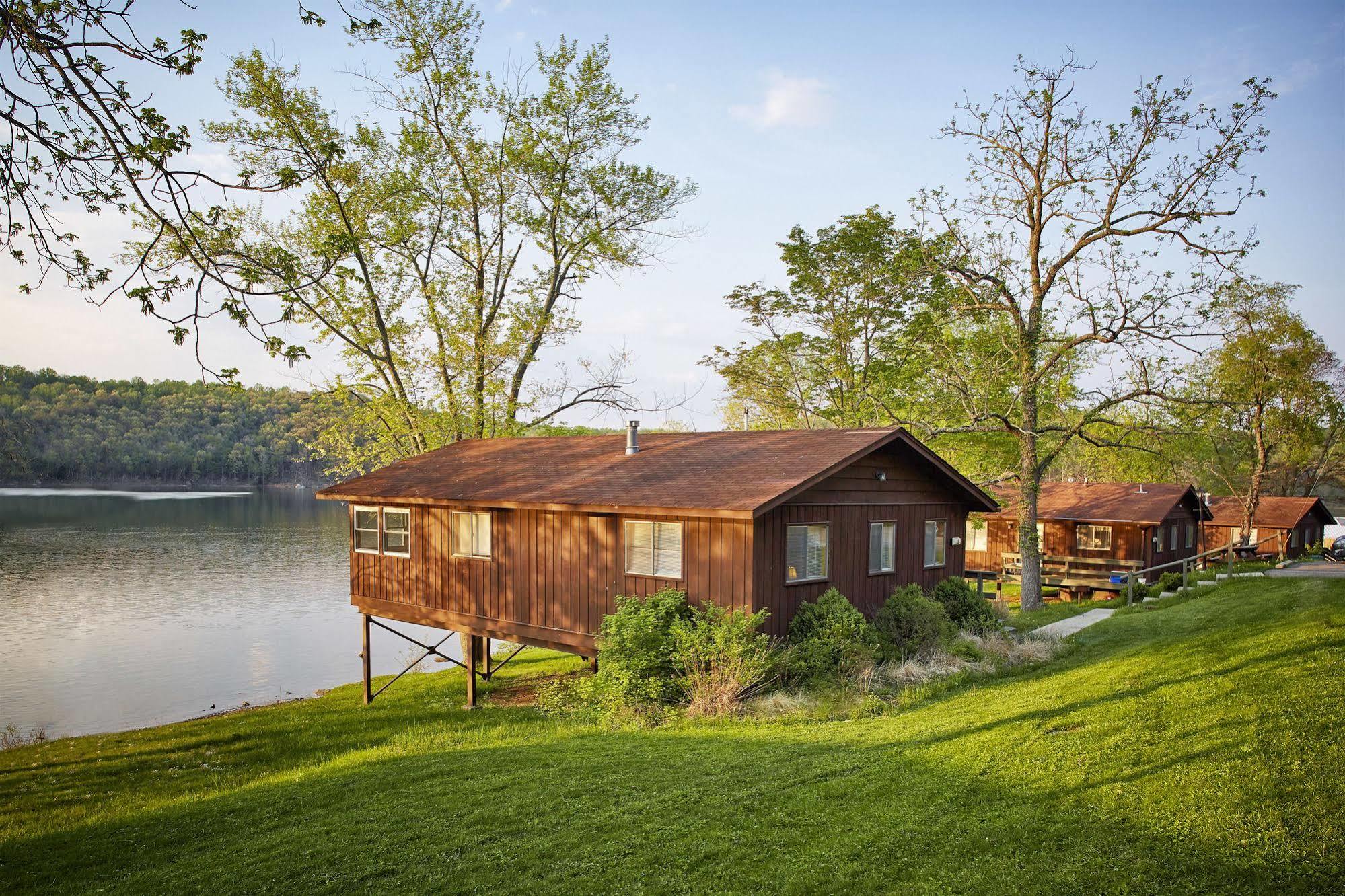 Salt Fork State Park Lodge And Conference Center Cambridge Bagian luar foto