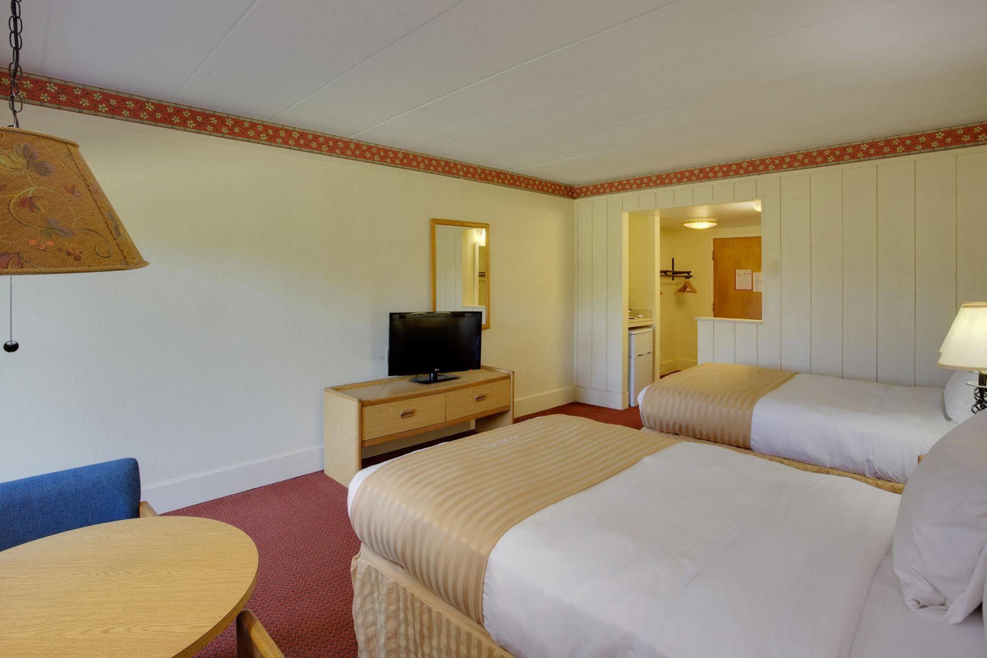 Salt Fork State Park Lodge And Conference Center Cambridge Bagian luar foto