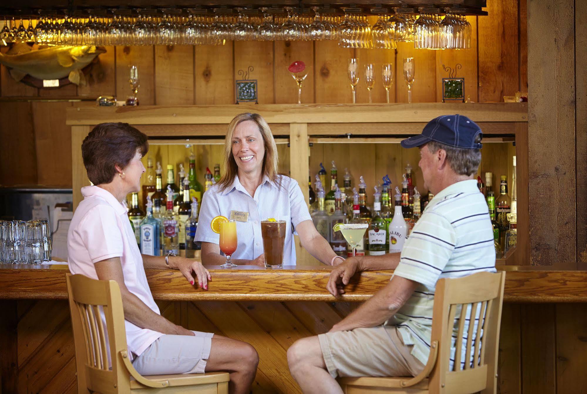 Salt Fork State Park Lodge And Conference Center Cambridge Bagian luar foto